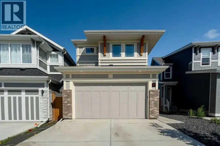 36 Magnolia Bay SE, Calgary