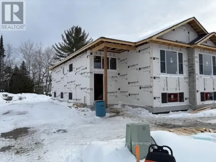 36 MEADOW WOOD COURT, North Bay