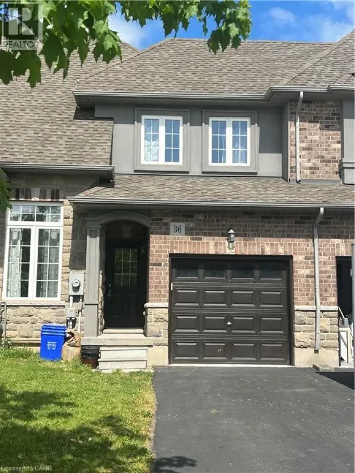 36 MEDICI Lane, Hamilton