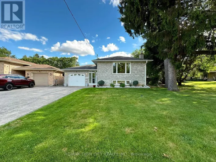 36 OAKHILL DRIVE N, Brantford