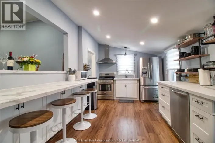 36 O'Neil STREET, Chatham