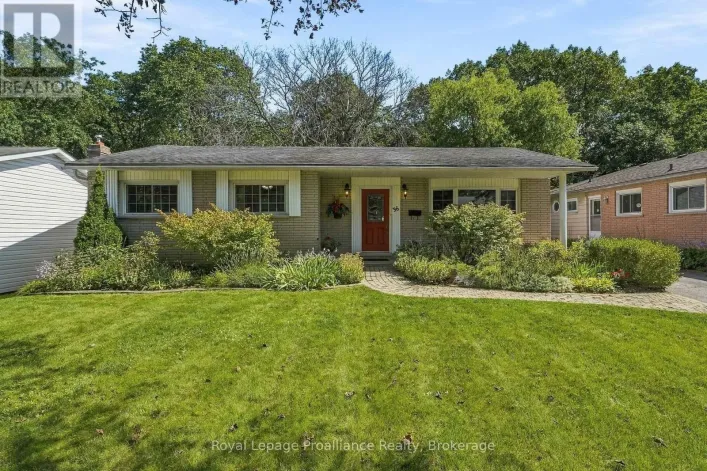 36 PARKVIEW HEIGHTS, Quinte West