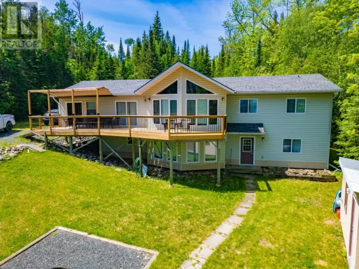 36 POPLAR BAY ROAD, First Nations