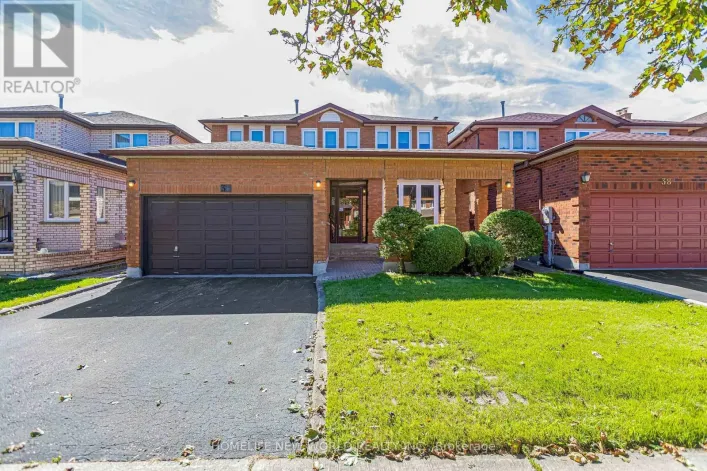 36 PURCELL SQUARE, Toronto