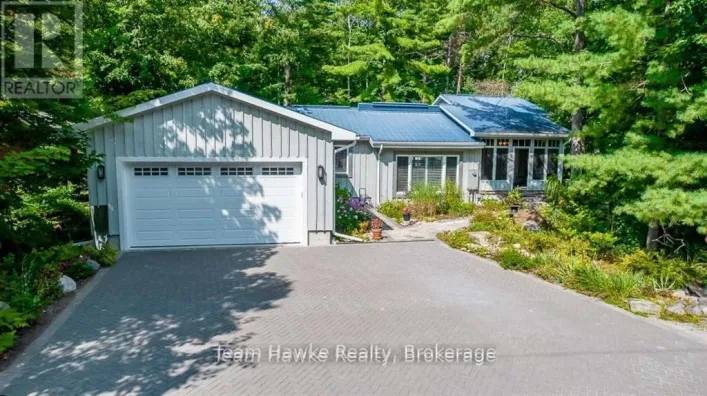 36 ROSEMARY DRIVE, Tiny