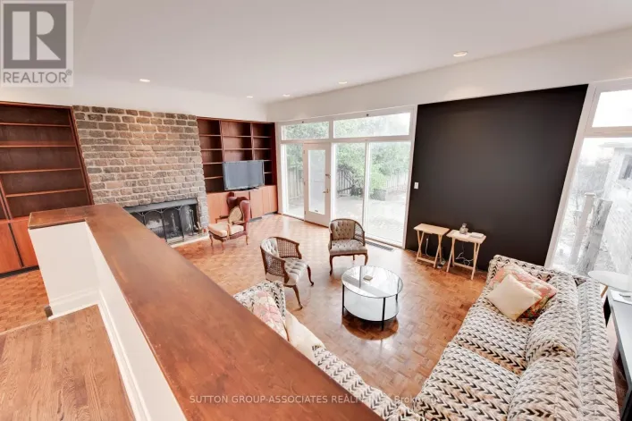 36 SHALLMAR BOULEVARD, Toronto