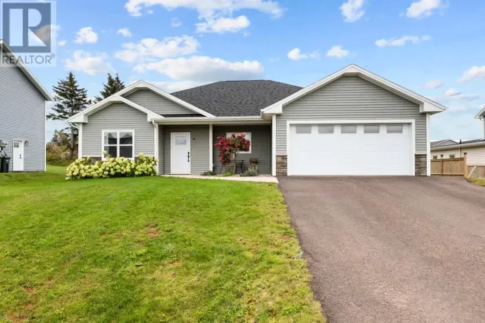 36 Swallow Drive, Stratford