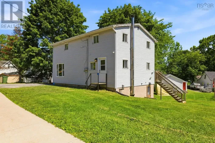 36 Willow Street, Hantsport