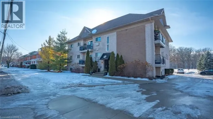 36 WILLOW Street, Paris