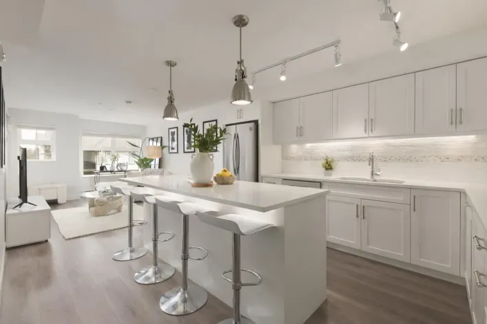 360 27358 32 AVENUE, Langley