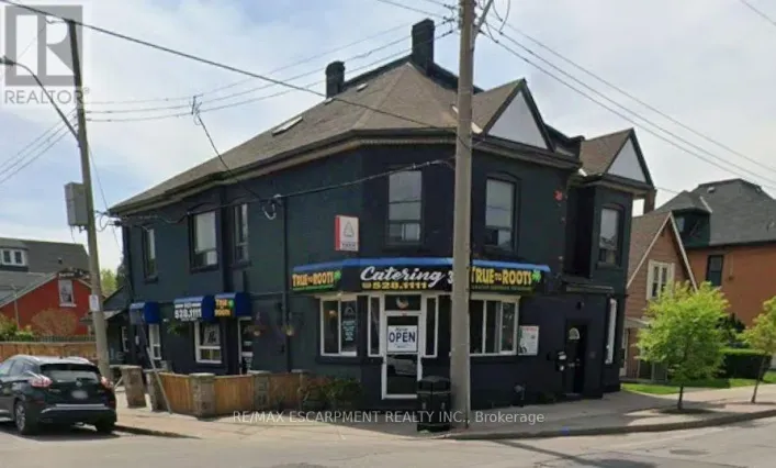 360 - 362 BARTON STREET E, Hamilton