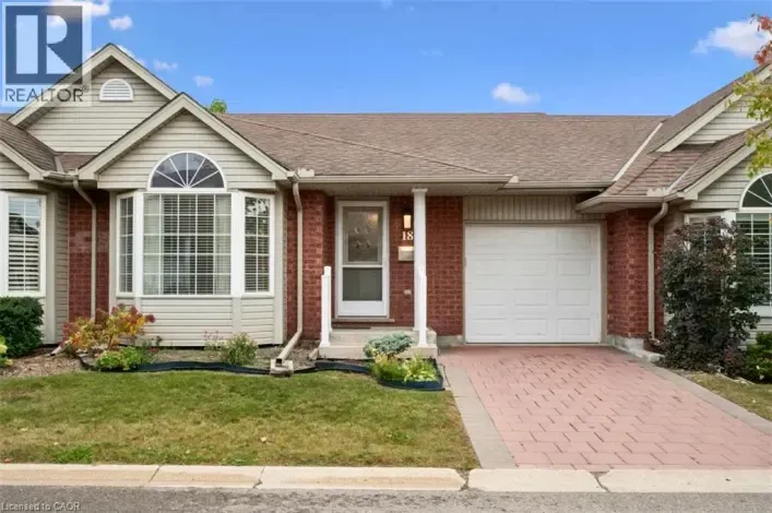 Row / Townhouse for sale: 360 ERBSVILLE Road Unit# 18, Waterloo