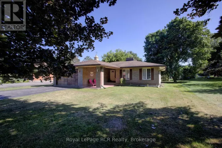 360 MAIN STREET W, Minto
