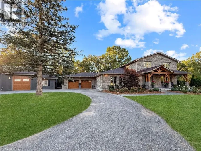 360 ROBINSON Road, Brantford