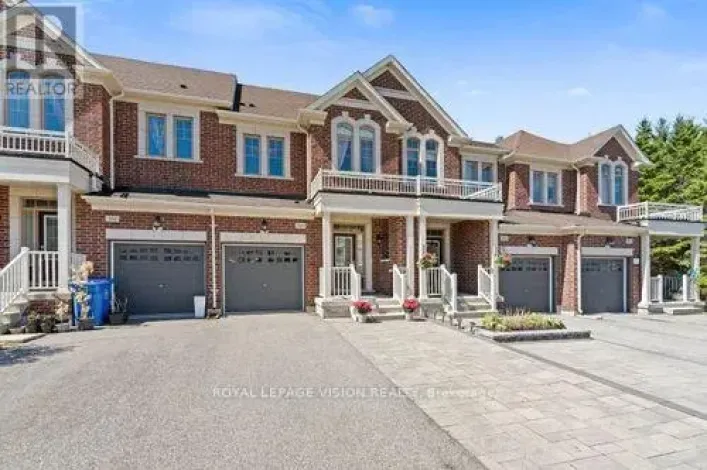 360 WILLIAM GRAHAM DRIVE, Aurora
