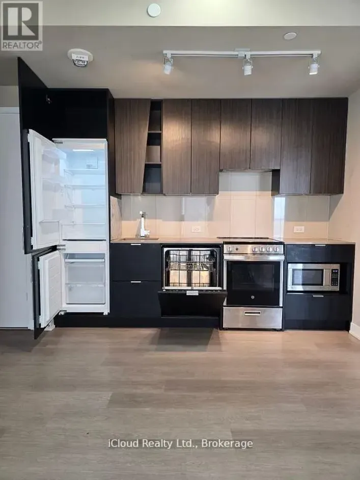 3601 - 3883 QUARTZ ROAD, Mississauga