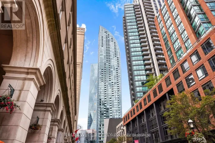 3601 - 8 THE ESPLANADE, Toronto