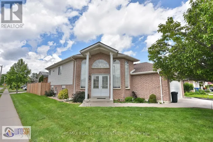 3602 HOLBURN STREET, Windsor