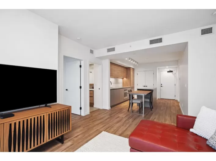 3609 10448 UNIVERSITY DRIVE, Surrey