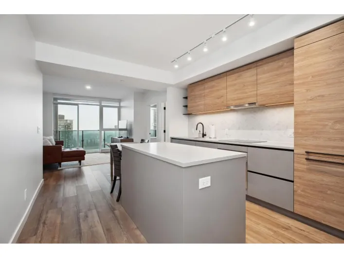 3609 10448 UNIVERSITY DRIVE, Surrey