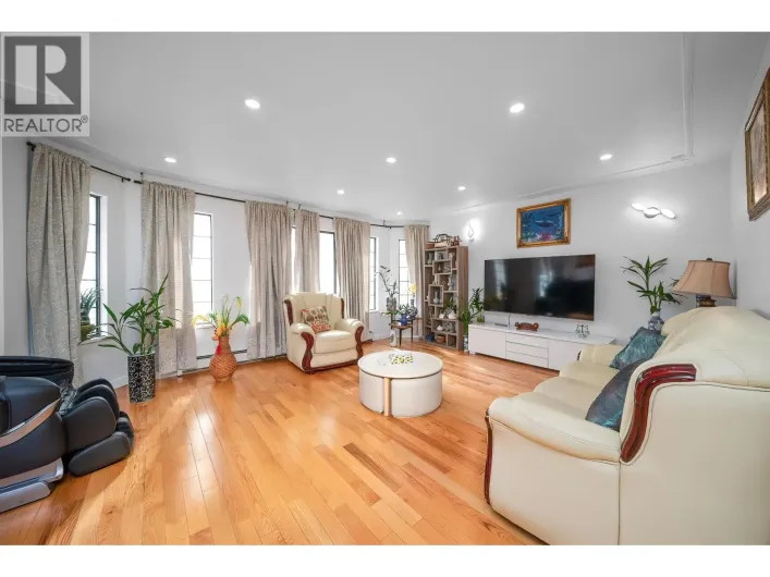 3609 TURNER STREET, Vancouver