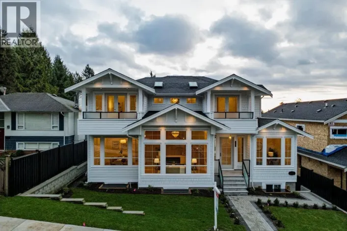 361 E 22ND STREET, North Vancouver