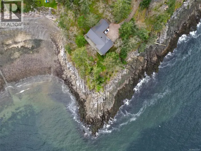 3610 Outrigger Rd, Nanoose Bay