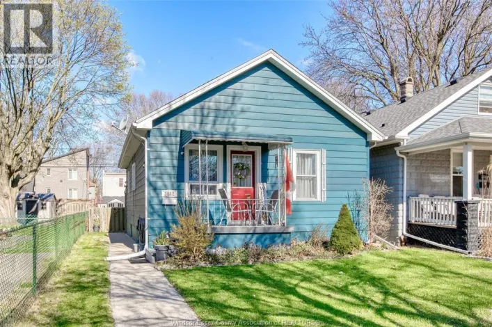 3612 KING, Windsor