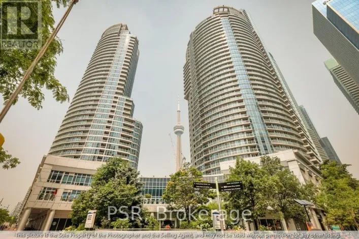 3613 - 208 QUEENS QUAY WEST, Toronto