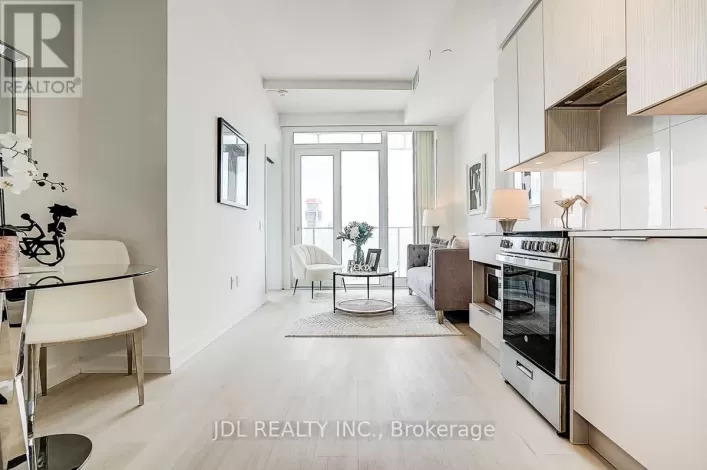 3613 - 3900 CONFEDERATION PARKWAY, Mississauga