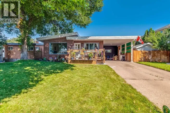 362 7 Street NW, Medicine Hat