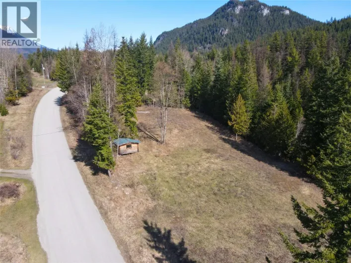 362 MEADOW CREEK Road, Meadow Creek