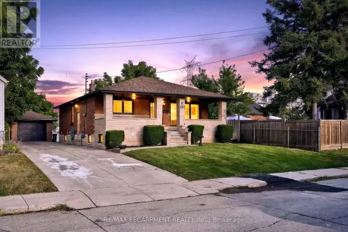 362 ROSSEAU ROAD, Hamilton