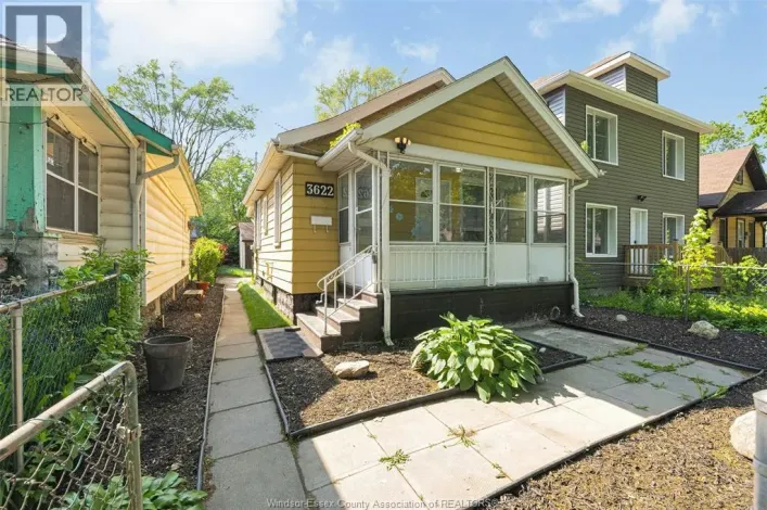 House for rent: 3622 QUEEN, Windsor