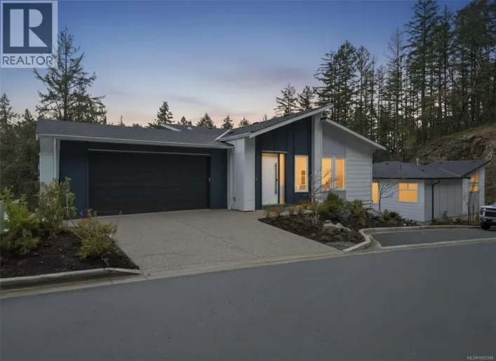 3628 AUTUMN Lane, Langford