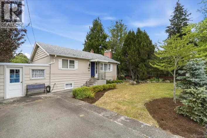 363 Pioneer Cres, Parksville