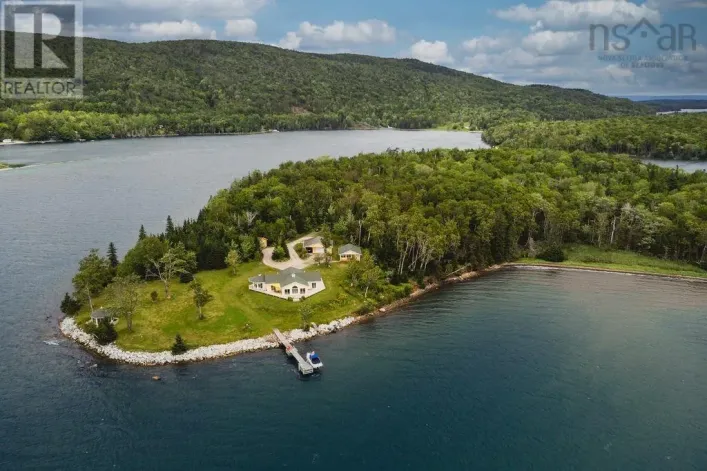 364 6012 Road, Marble Mountain