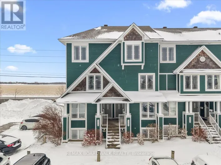 364 CROWNRIDGE DRIVE, Ottawa