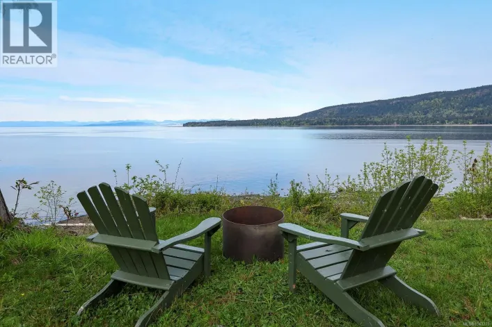 3640 East Rd, Denman Island