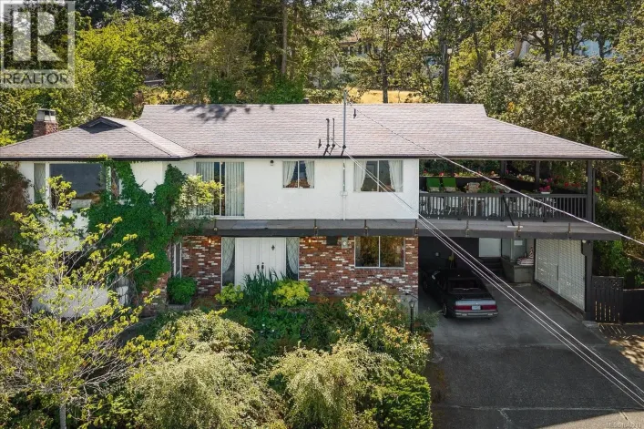 3647 Overlook Dr, Nanaimo