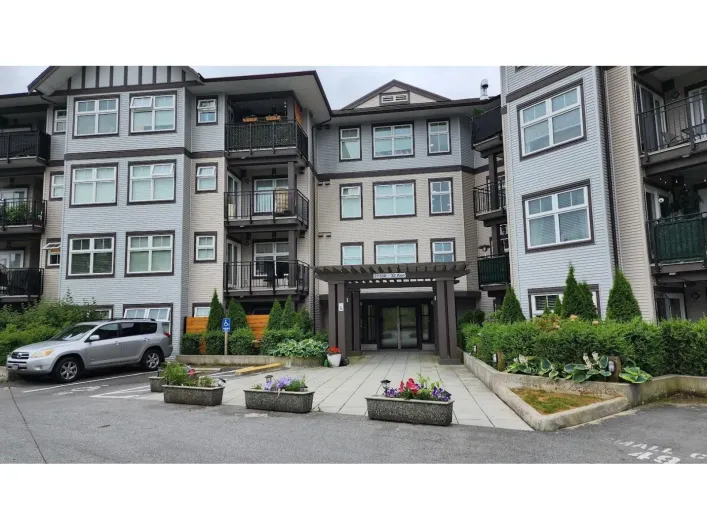 365 27358 32 AVENUE, Langley