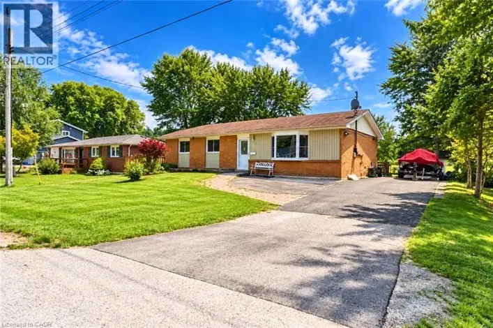 365 ADELINE Drive, Georgina