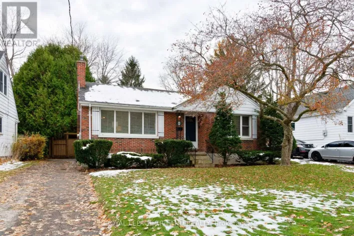 365 BYRON BOULEVARD, London South