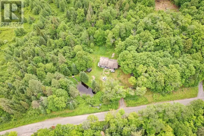 365 CLEARWATER LAKE ROAD, Huntsville