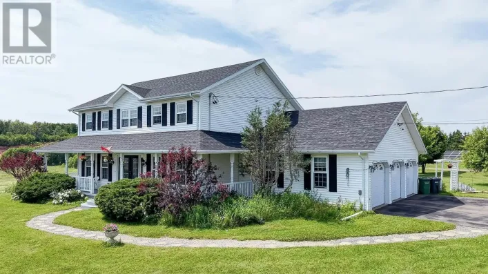 365 Clyde River Road, Clyde River