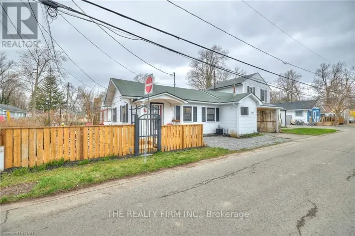 365 ELMWOOD AVENUE, Fort Erie