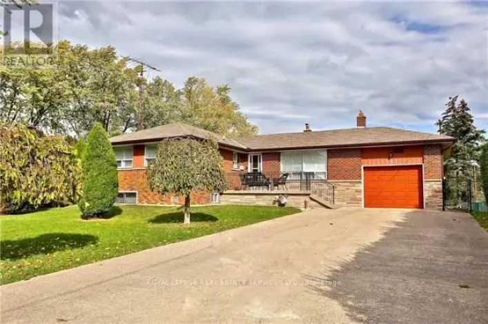 365 SANDHURST DRIVE, Oakville