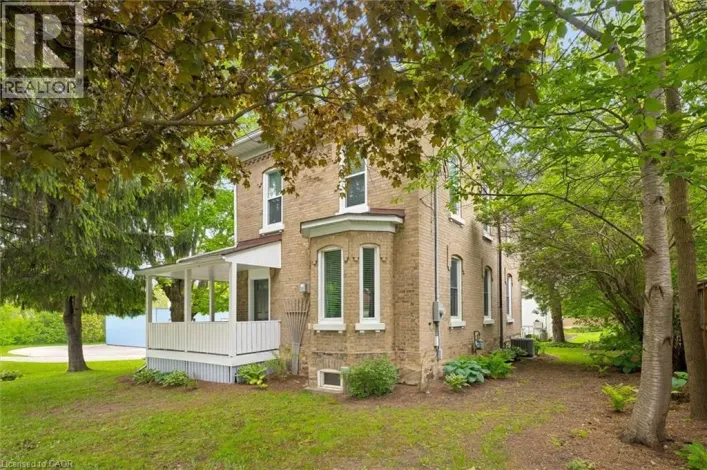 3659 NAFZIGER Road, Wellesley