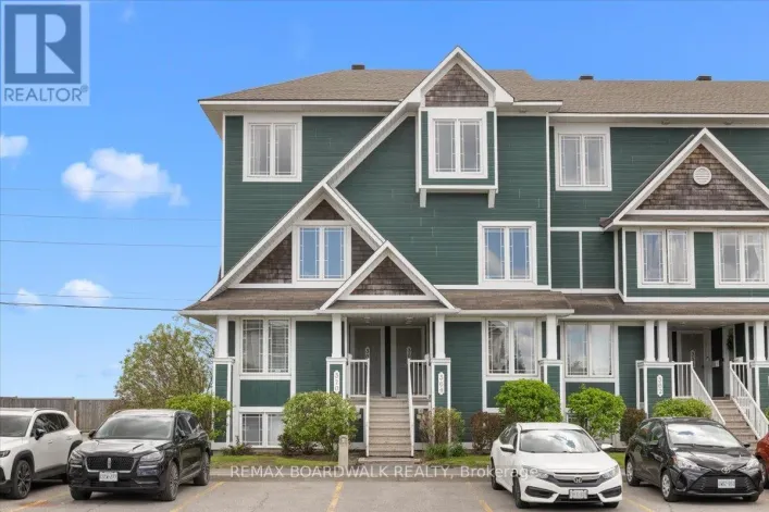 366 CROWNRIDGE DRIVE, Ottawa