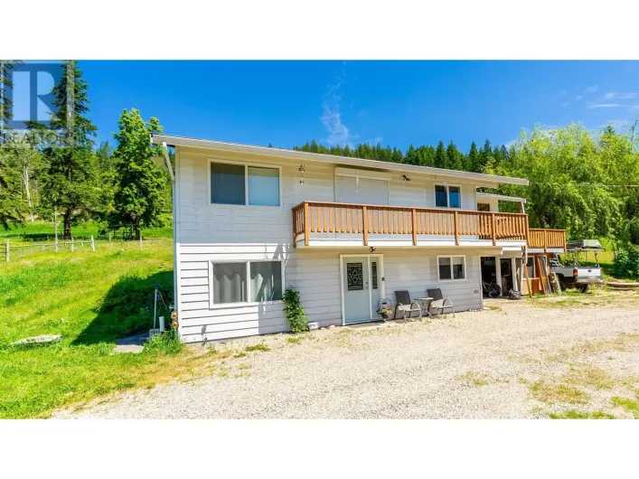 3660 63 Street SE, Salmon Arm